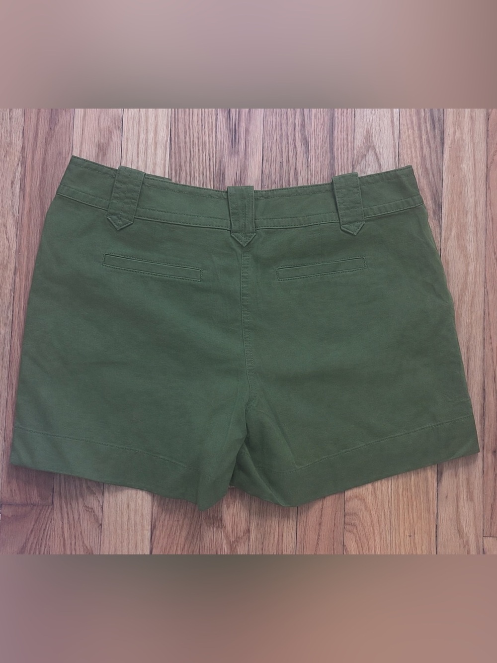 Ann Taylor Signature Fit Olive Green 100% Cotton Chino Shorts Women’s Size 10 - Picture 3 of 6